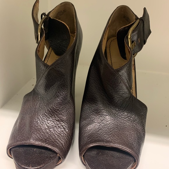 Nine West heels - Picture 3 of 3